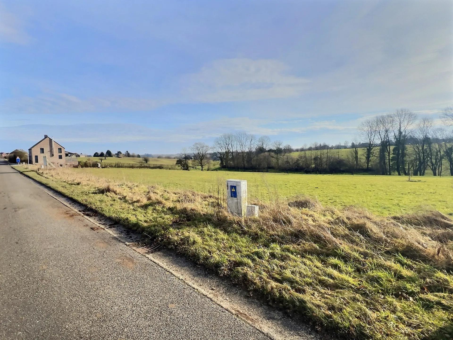 🏡 3 magnifiques terrains à bâtir – Forges (Chimay) – 10 ares chacun 🌿📐
