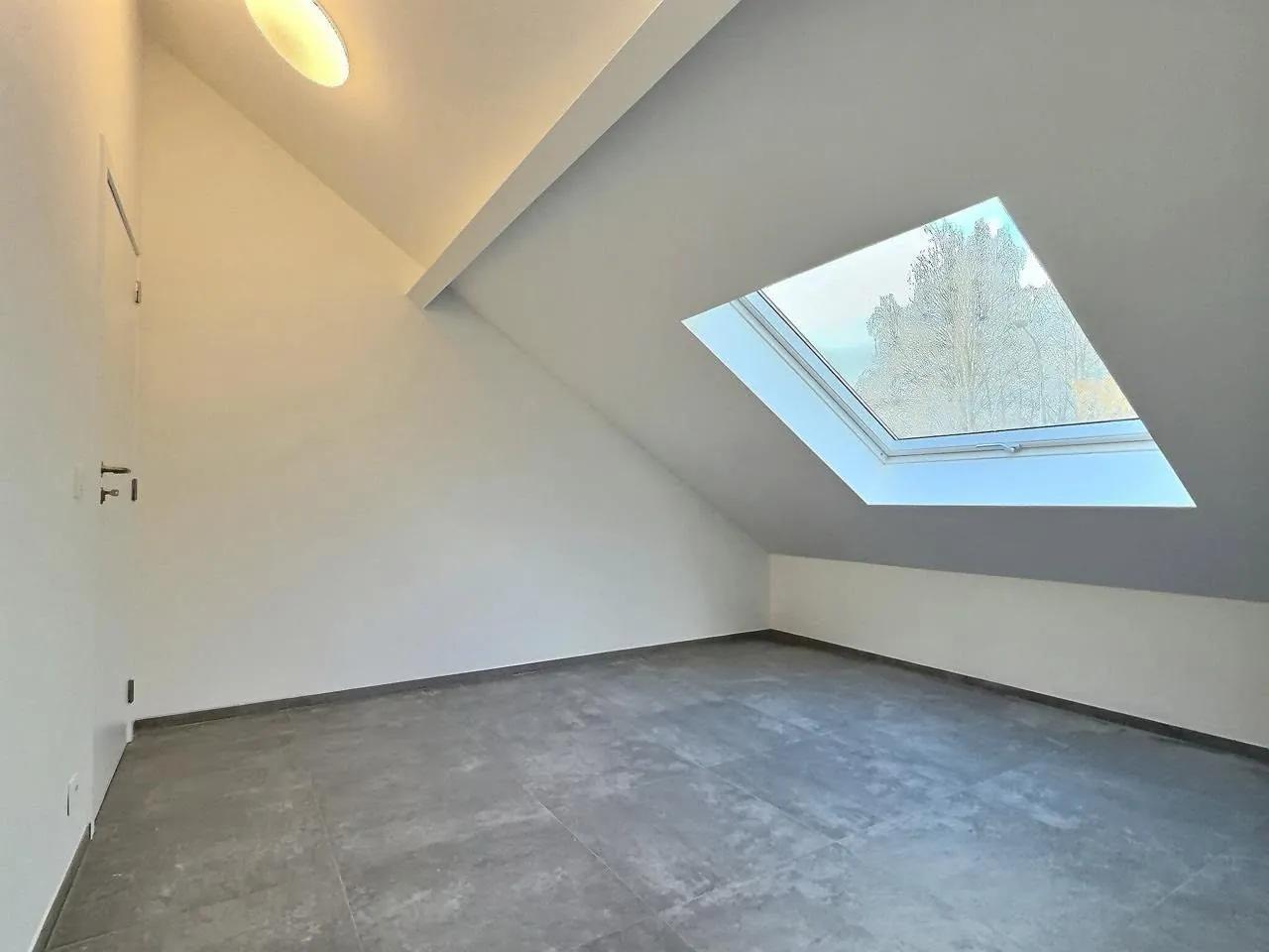 Appartement 2 chambres neuf à louer au centre de Chimay — photo 4