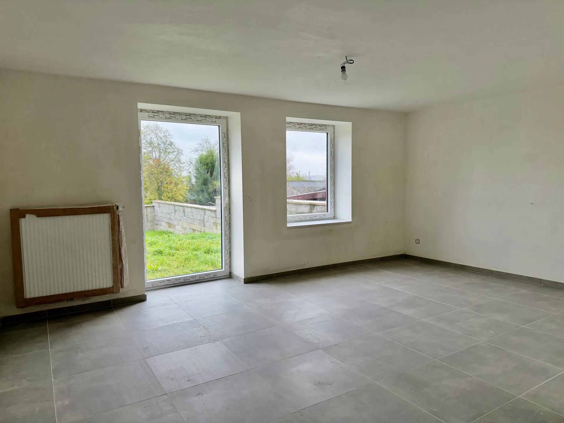 Appartement avec garage et jardin — photo 4