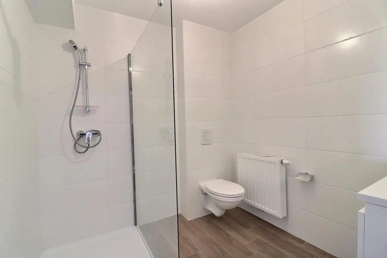 Nieuw appartement met 2 slaapkamers en balkon — foto 5