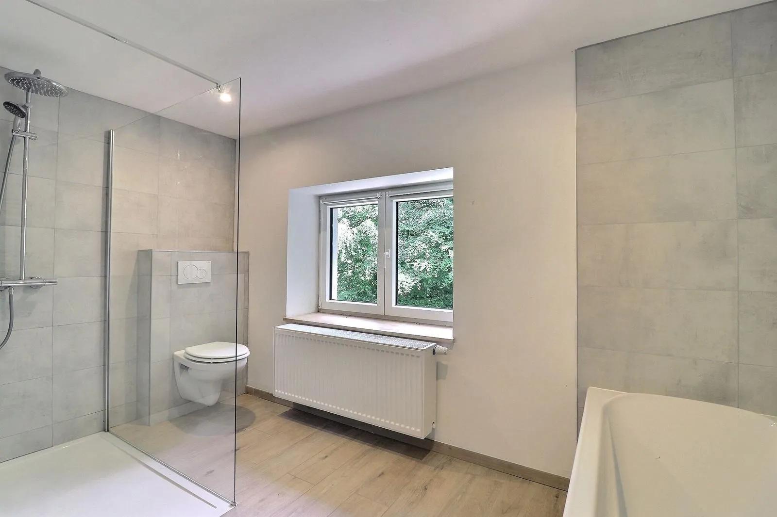 Belle maison 3 chambres avec jardin arboré — photo 9