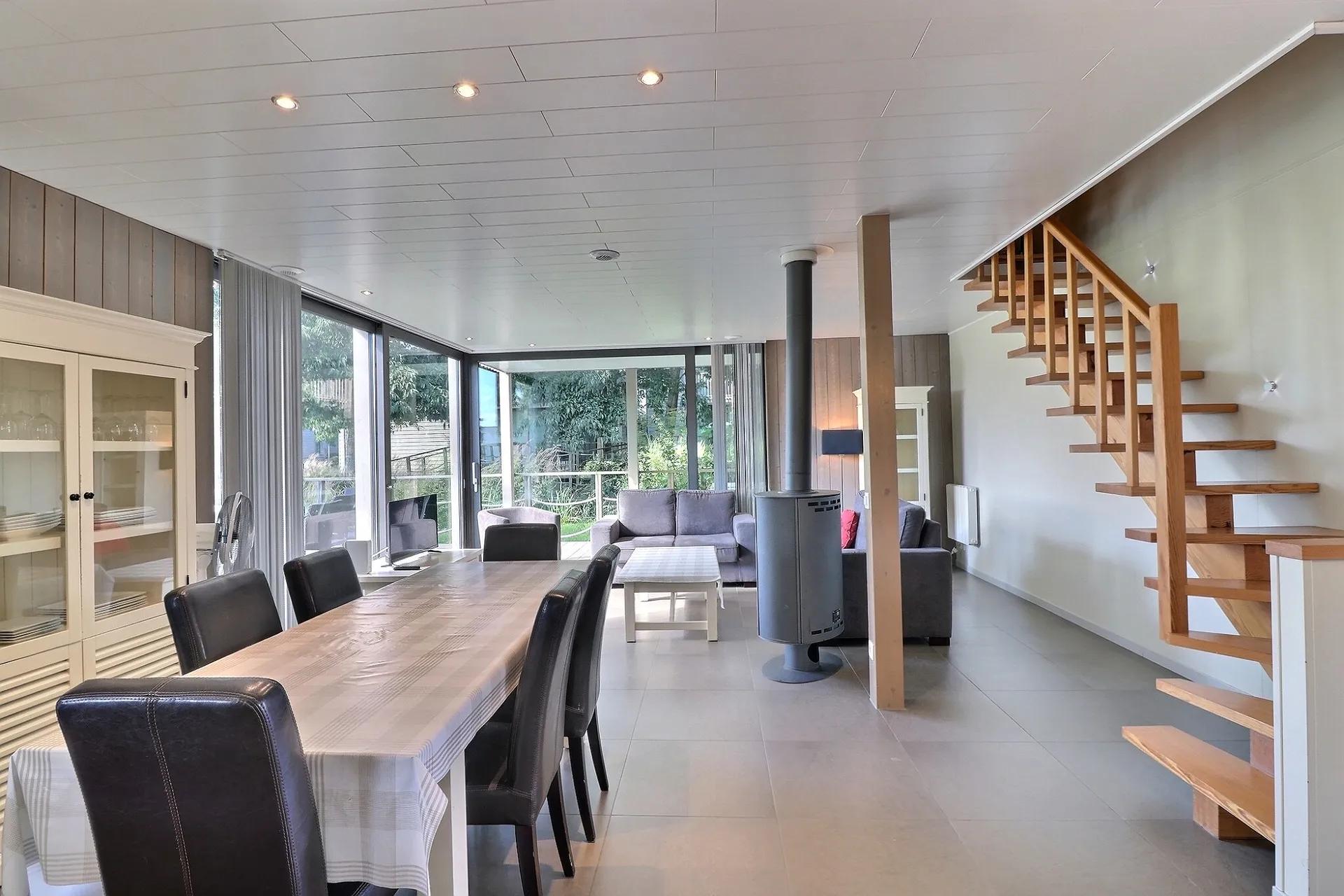 Belle maison 3 chambres avec vue imprenable sur le lac – Golden Lakes Village — photo 3