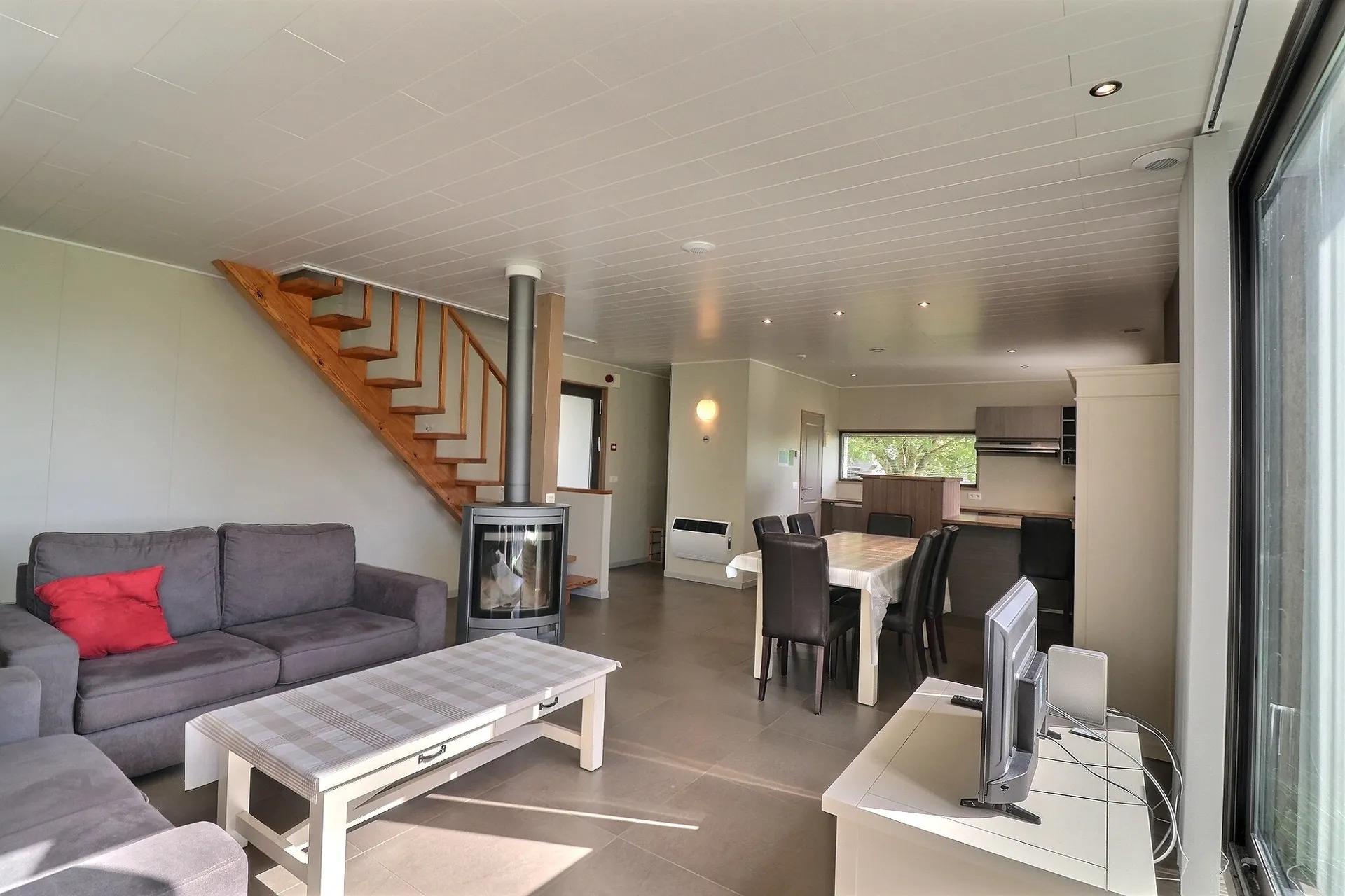 Belle maison 3 chambres avec vue imprenable sur le lac – Golden Lakes Village — photo 5