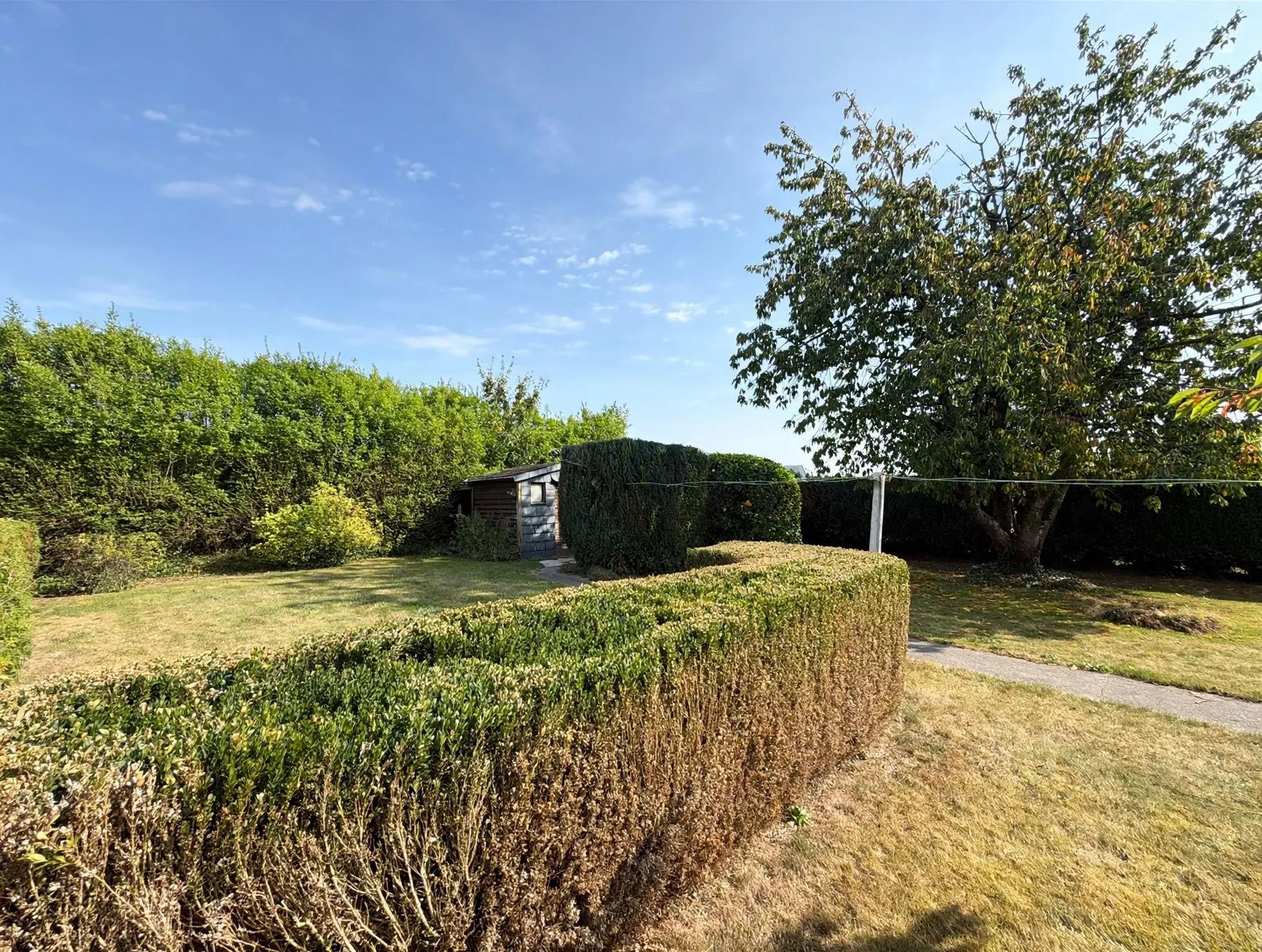 Belle villa de plain pied avec jardin — photo 12