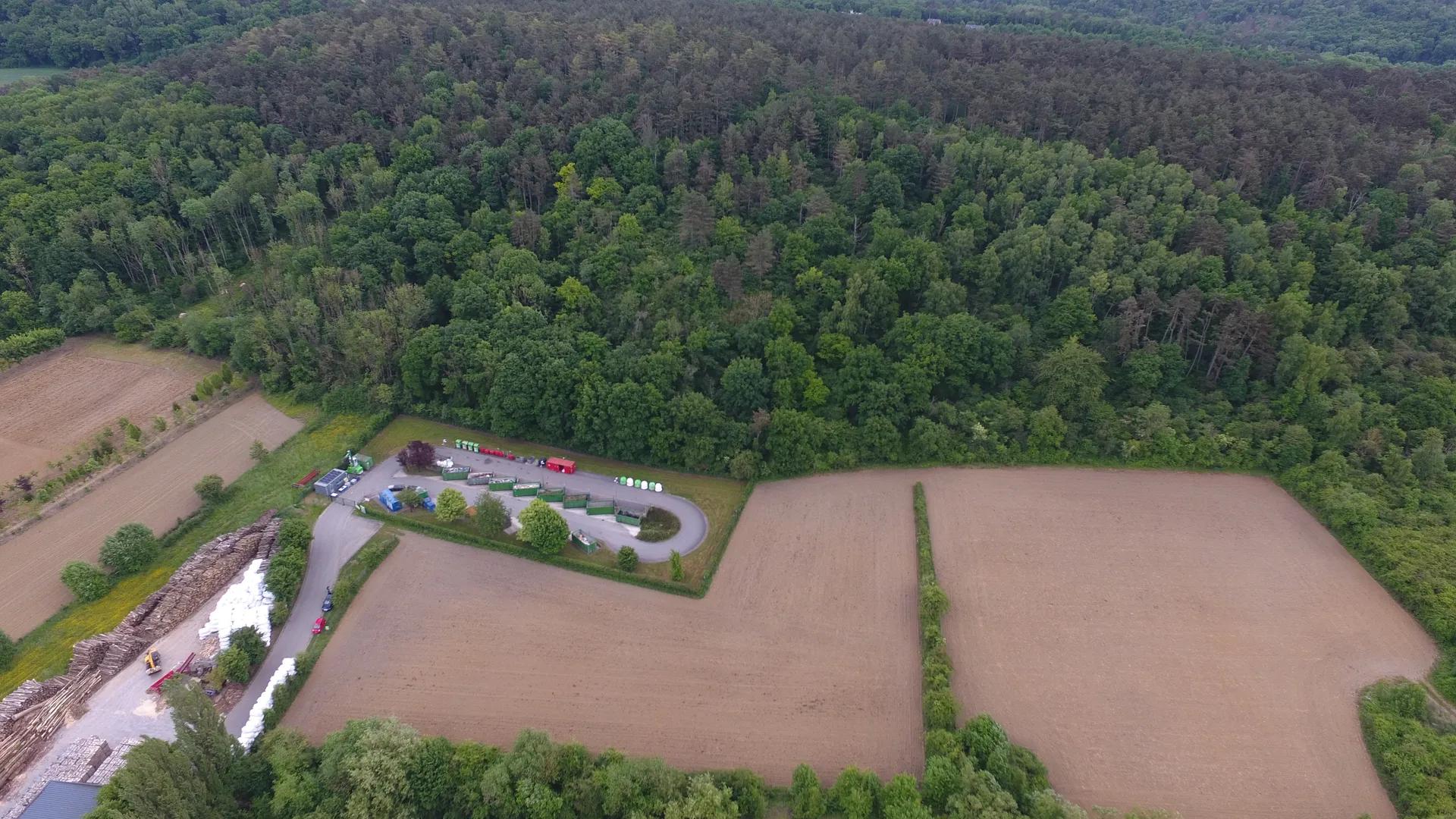 Couvin : Magnifique terrain industriel de 18 292m2 — photo 4