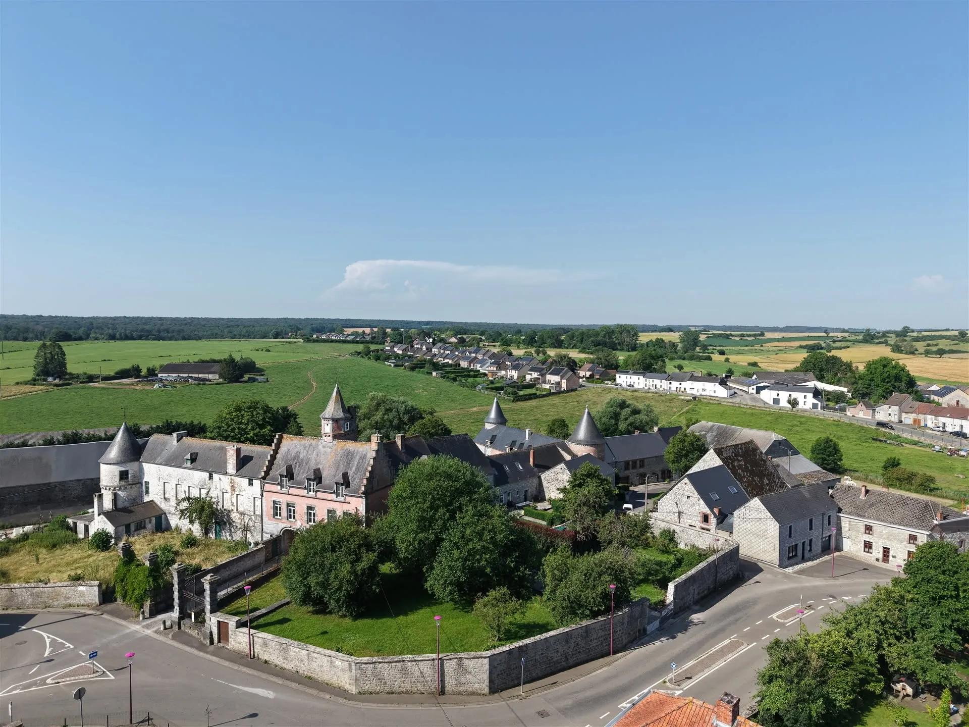 Dépendance de château – 5 ch. – Entièrement rénovée — photo 17