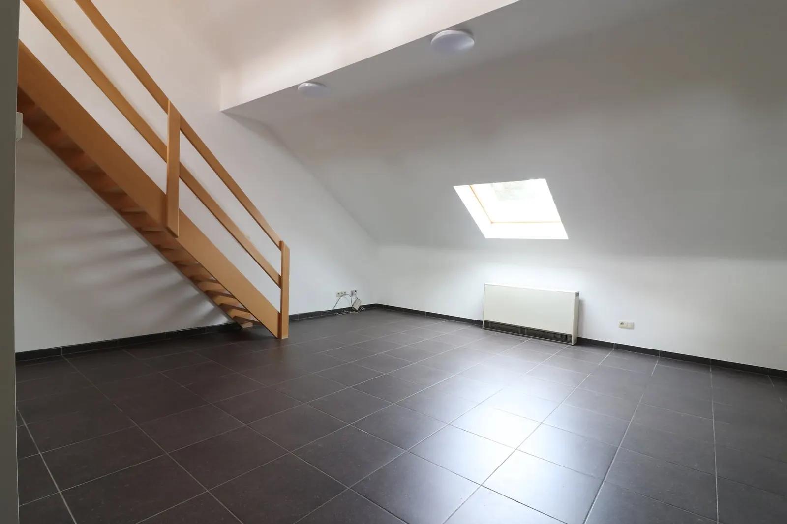 Duplex dans un immeuble récent — photo 3