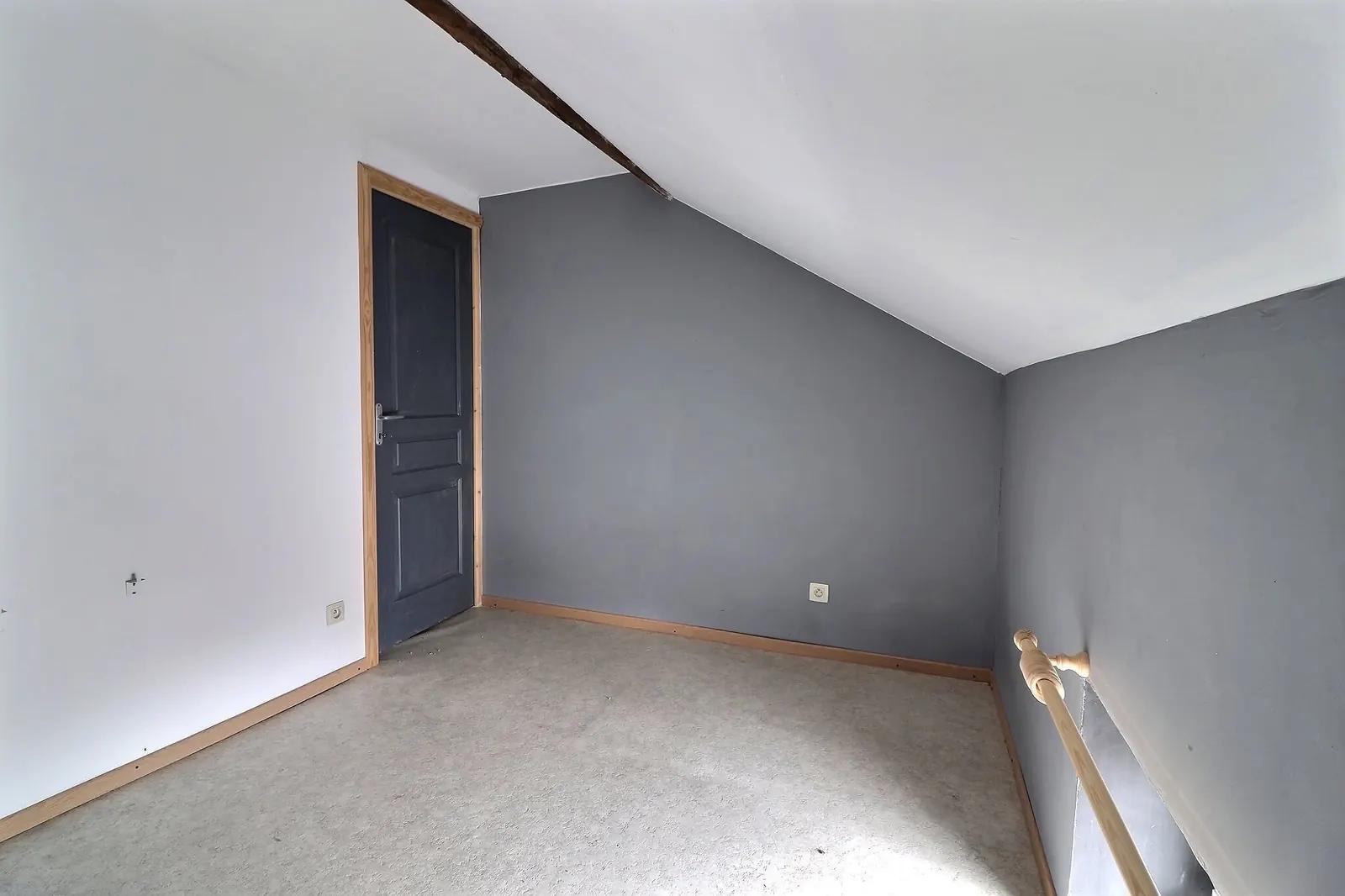 Gebouw met 3 appartementen en tuin — foto 8