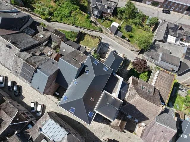 Immeuble de 5 appartements neufs + bureaux en GO fermé — photo 3