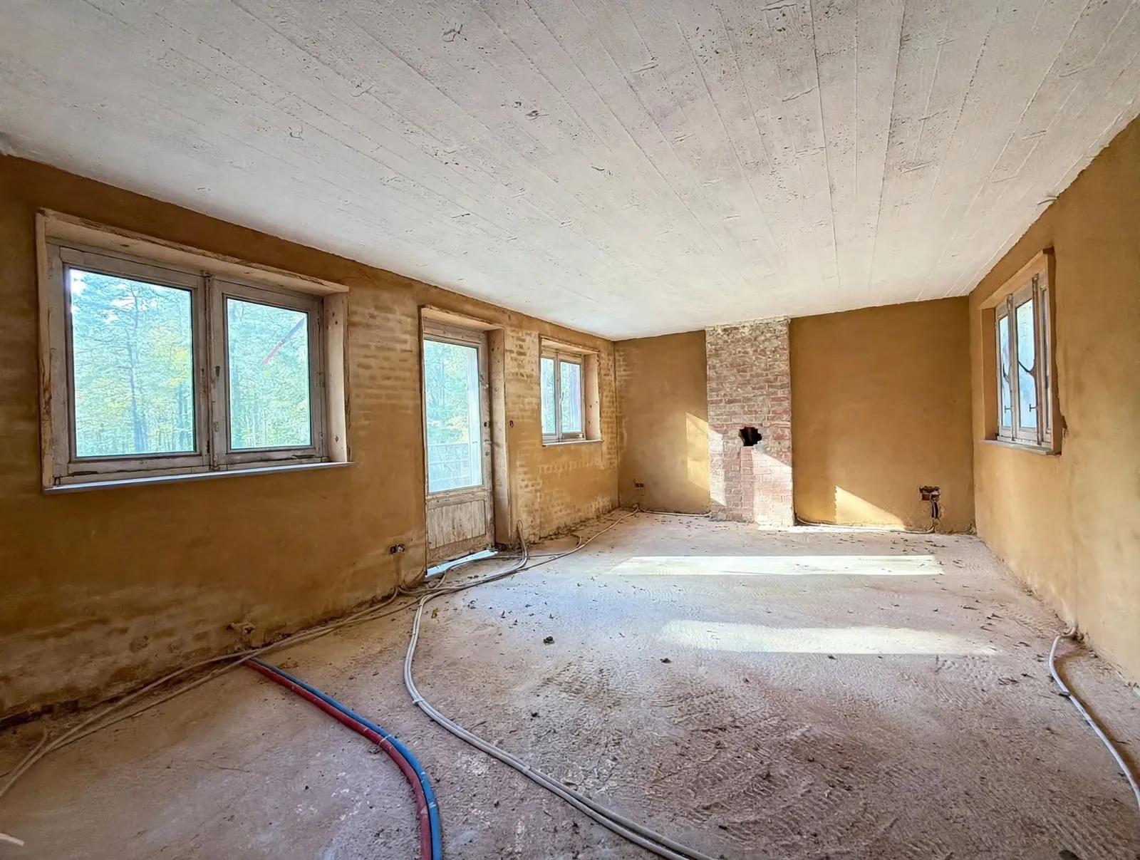 Maison à parachever sur un terrain de 37 ares à Petigny — photo 3