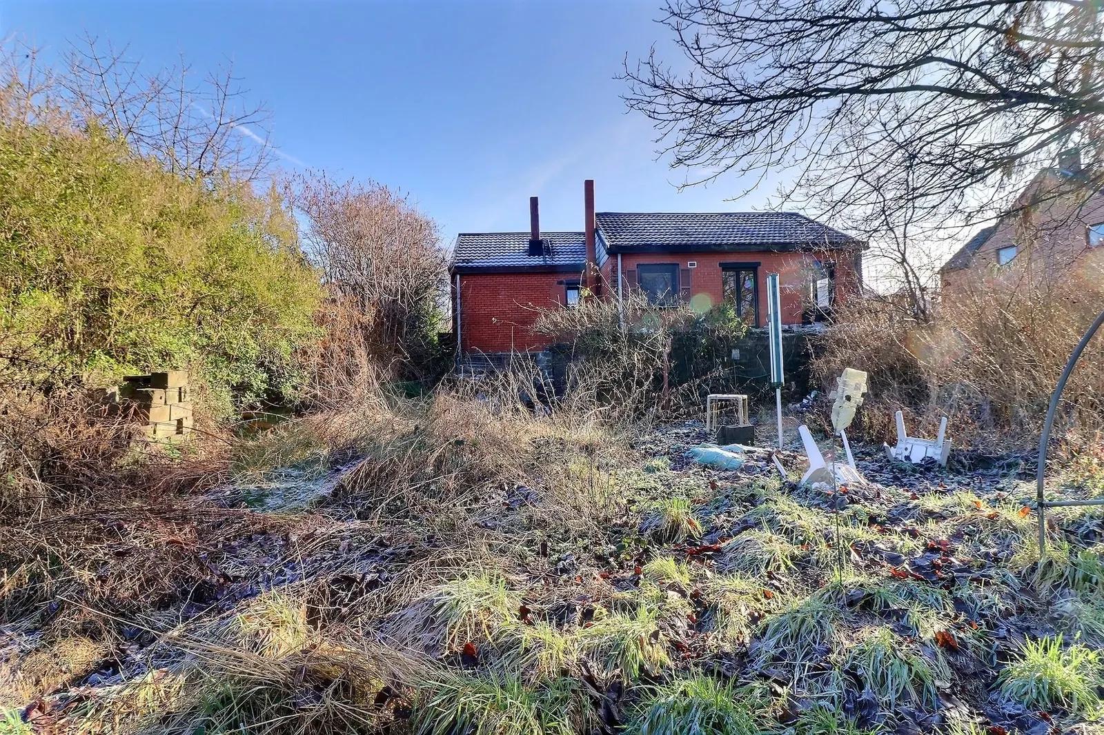 Te renoveren woning op 9 are — foto 3