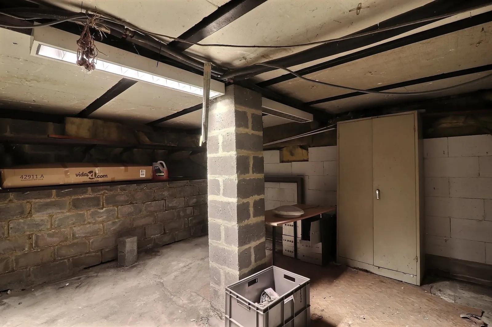 Te renoveren woning op 9 are — foto 6