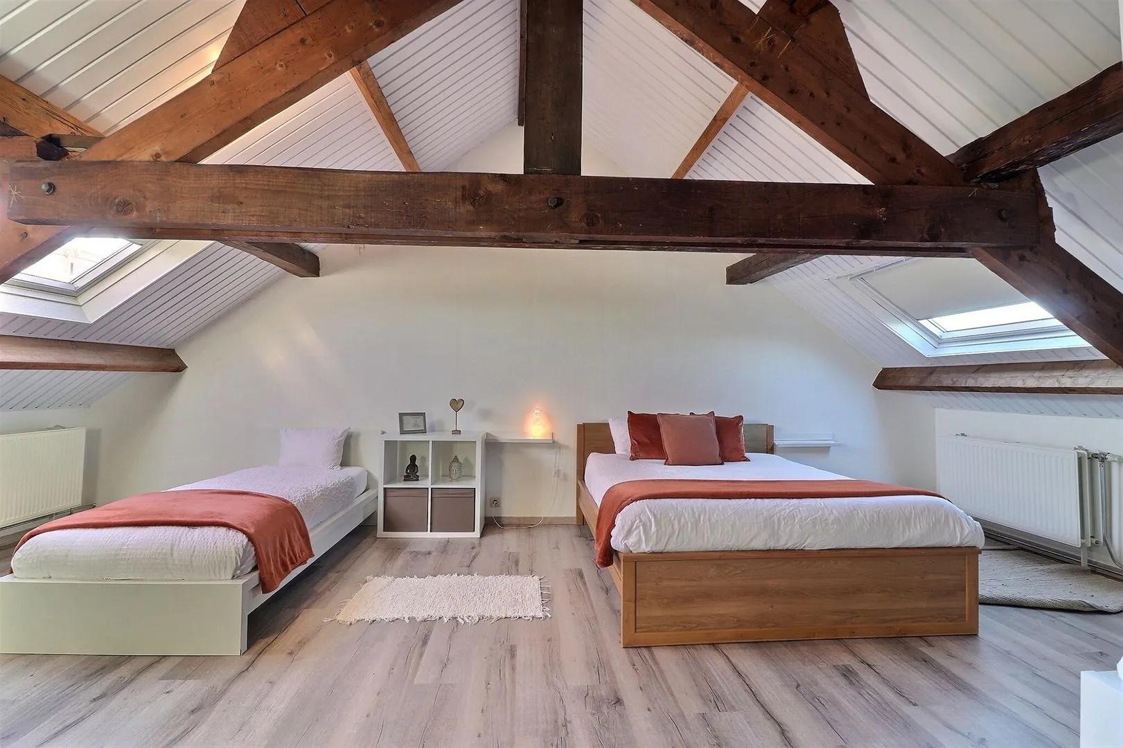 N4 : Ensemble immobilier comprenant commerce et habitations — photo 10