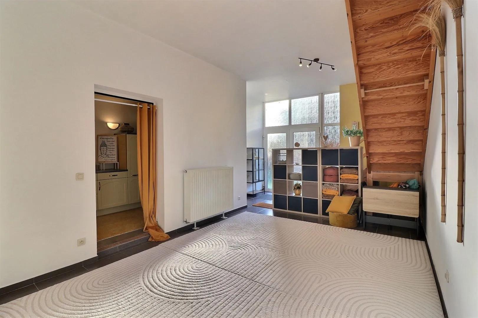 N4 : Ensemble immobilier comprenant commerce et habitations — photo 13