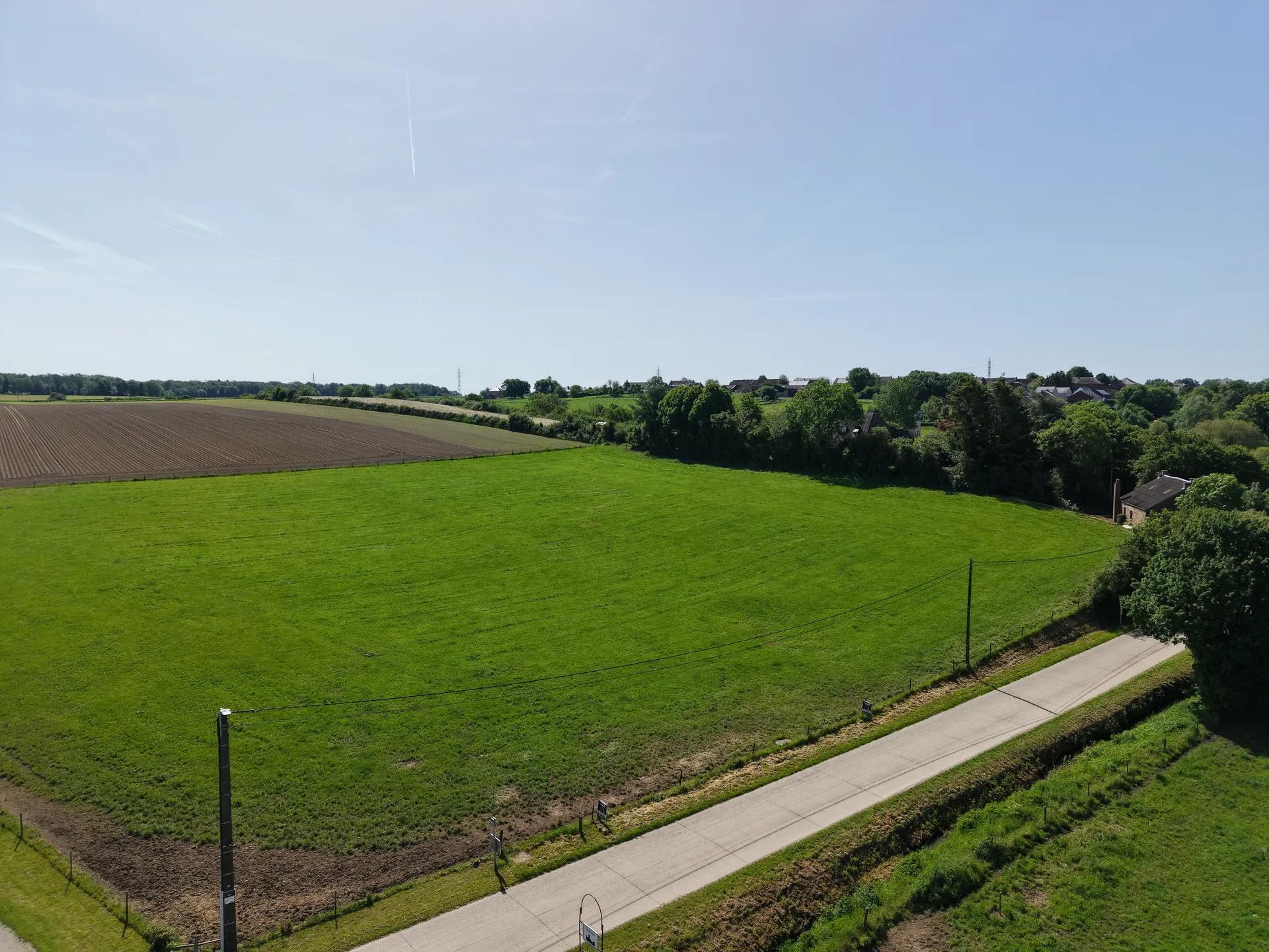 Terrain modulable en zone d’habitat à caractère rural
