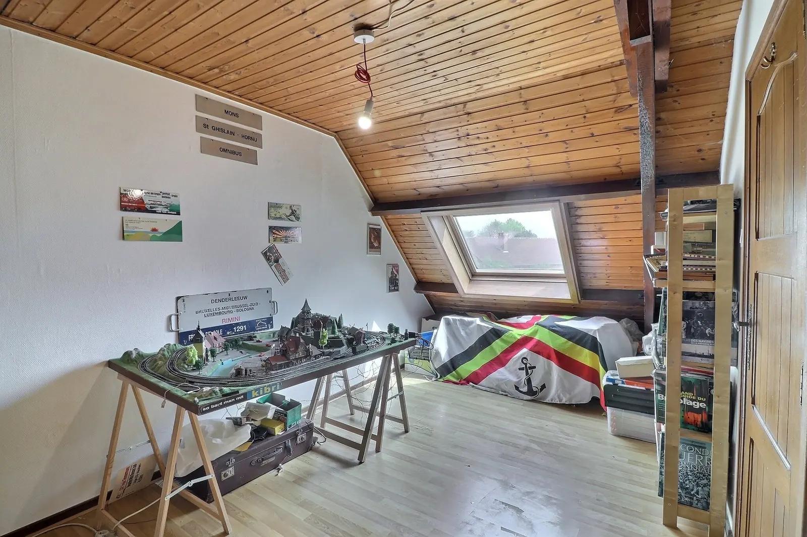 Villa met 3 slaapkamers en garage — foto 8