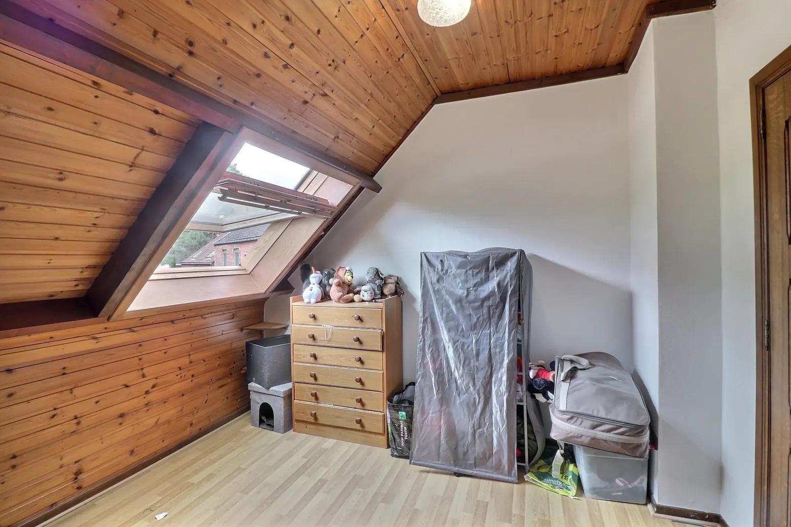 Villa met 3 slaapkamers en garage — foto 9