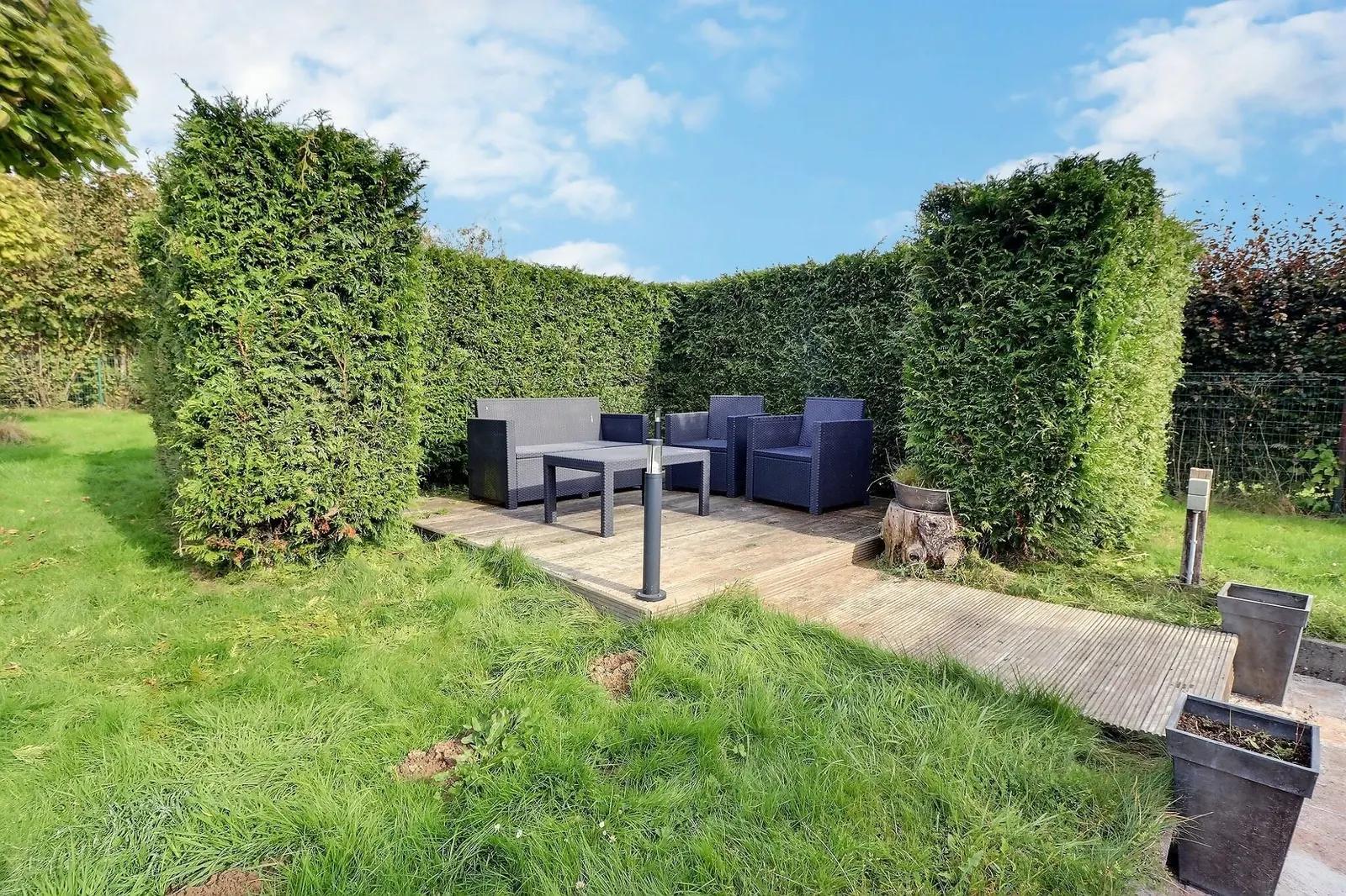 Villa met bomenrijke tuin — foto 5